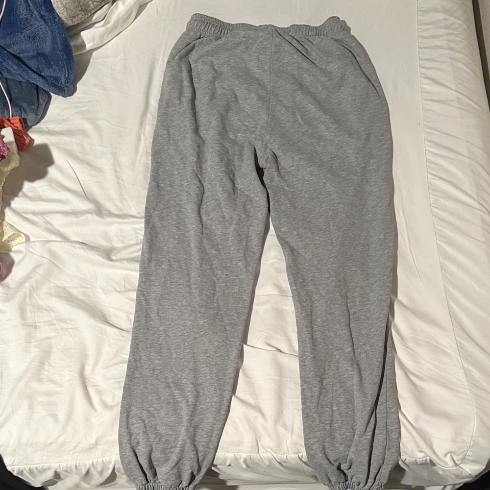 Amazon Gray Women's Jogger Pants